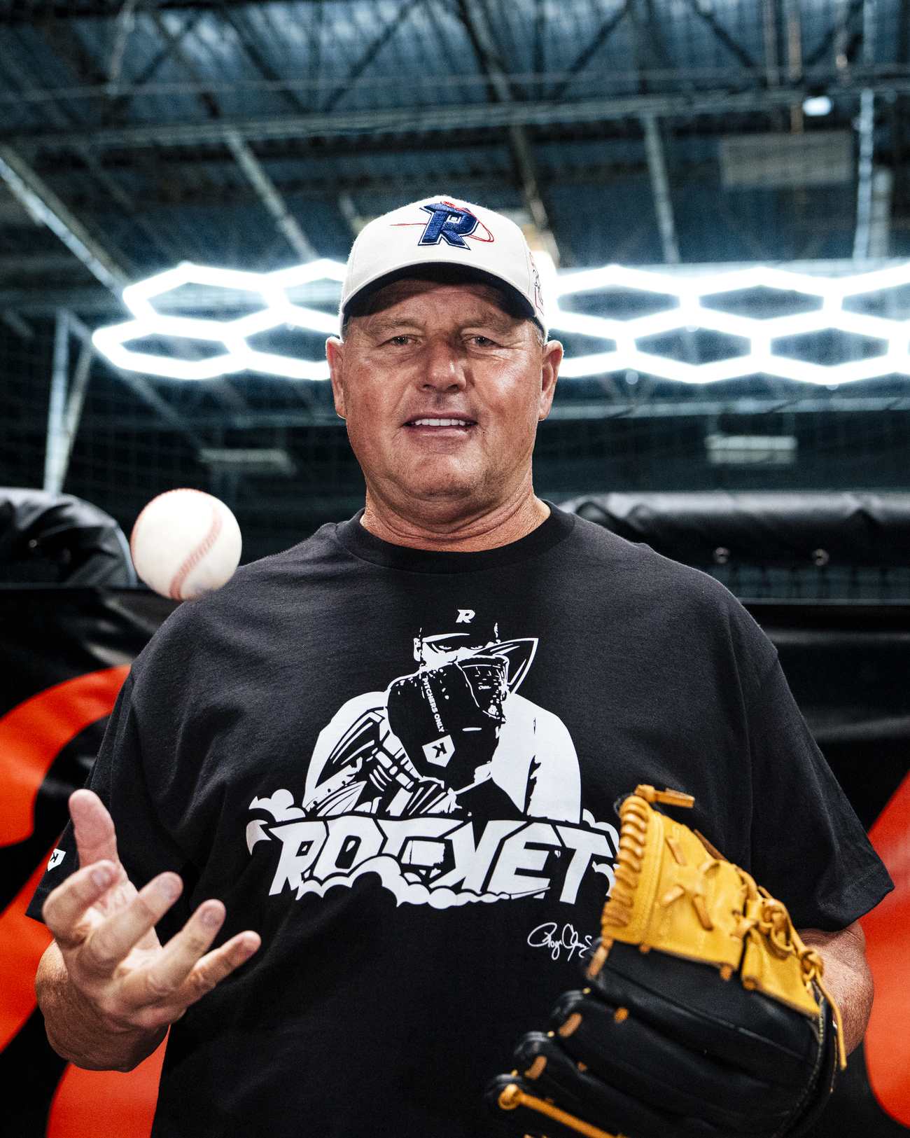 Pitchers Only Rocket - product lifestyle photo