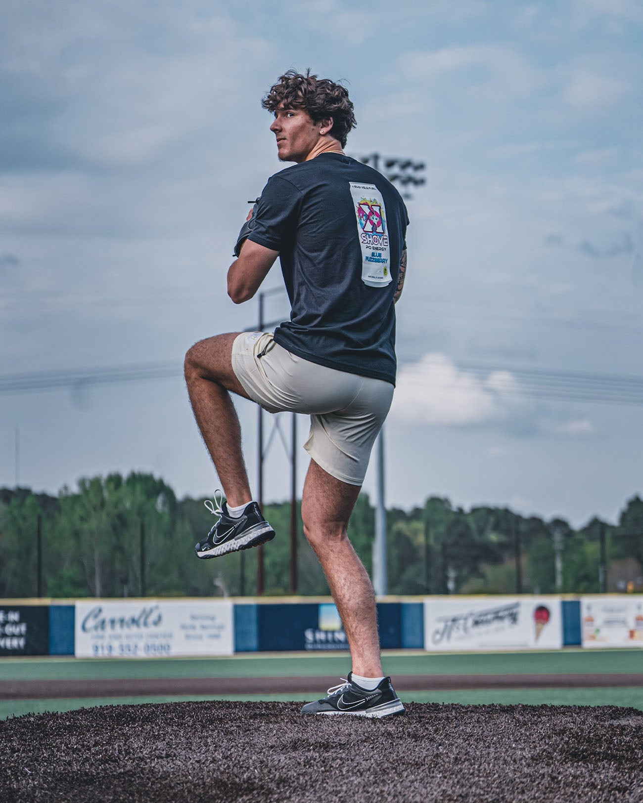 Blue Fuzzberry Tee - Pitchers Only