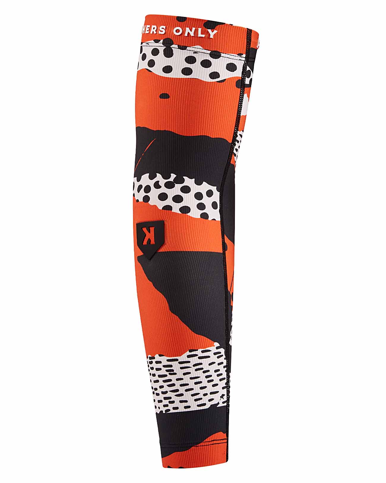 Pitchers Only Graduated Compression Pitcher Arm Sleeve - Safari Print - lifestyle shot