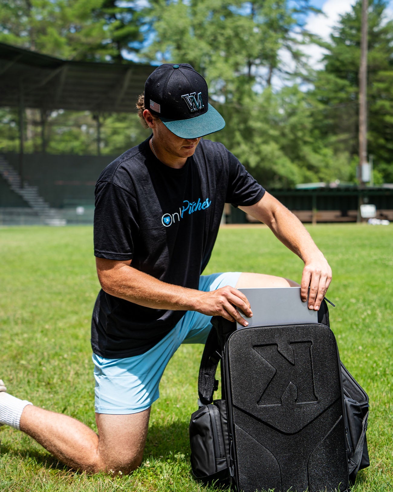 Shove Day Bag - Pitchers Only