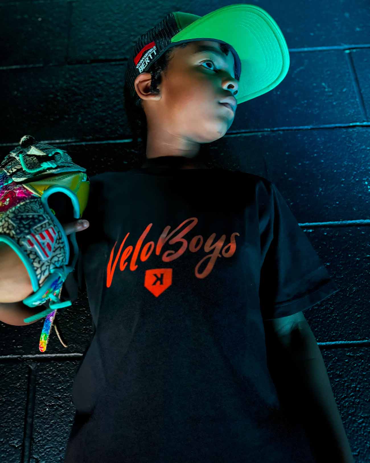 YOUTH VeloBoys Tee baseball pitcher tee - detail closeup