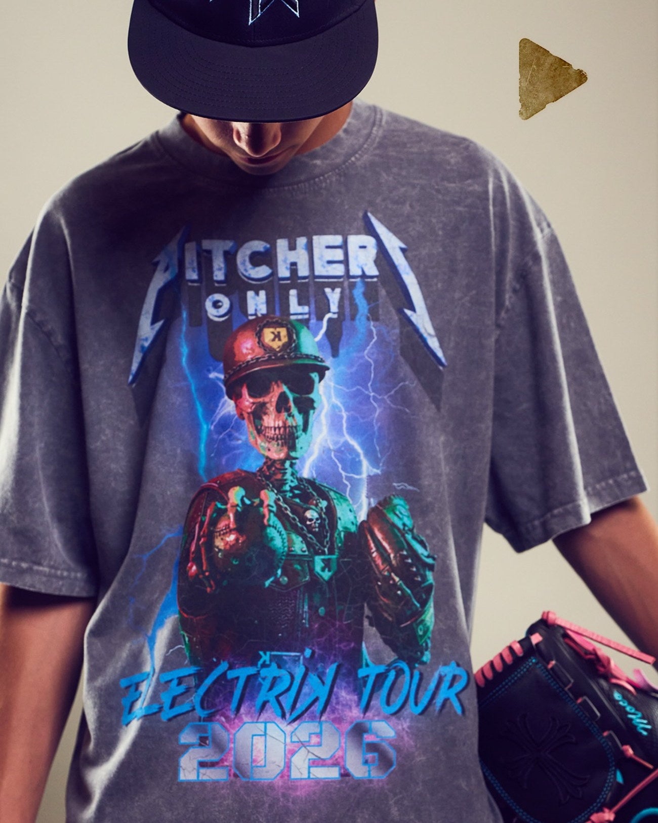 Electrik Tour front print detail on model